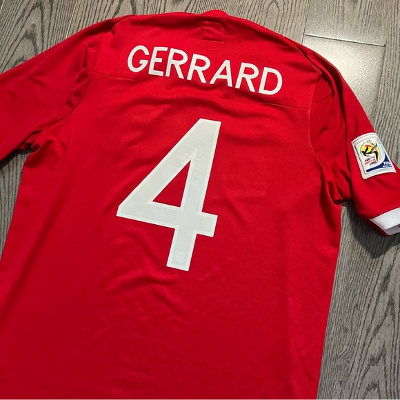 England Away Football Jersey Shirt World Cup 2010 Umbro GERRARD #4 M/L - Picture 3 of 8